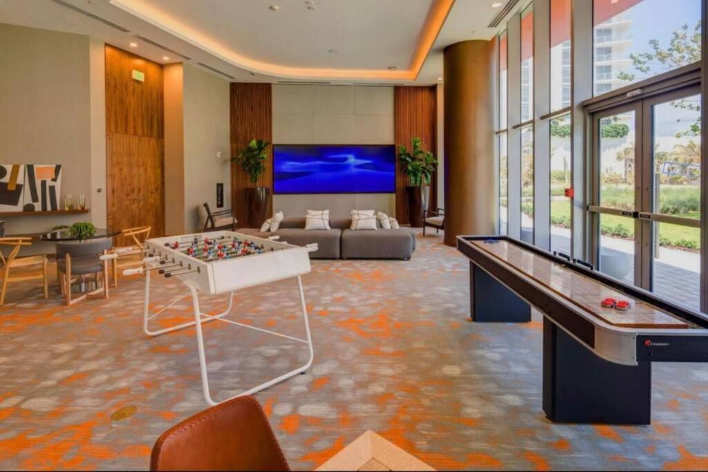 Direct Oceanfront Condo - Hyde Resort Голливуд Экстерьер фото